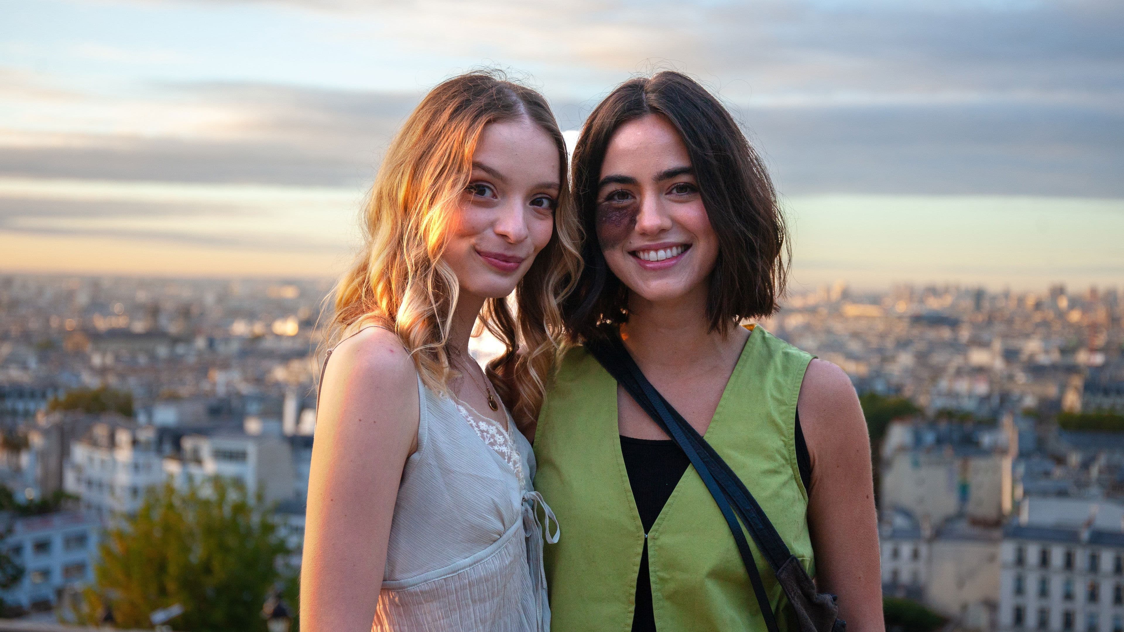 Danh Tính Ảo Tưởng